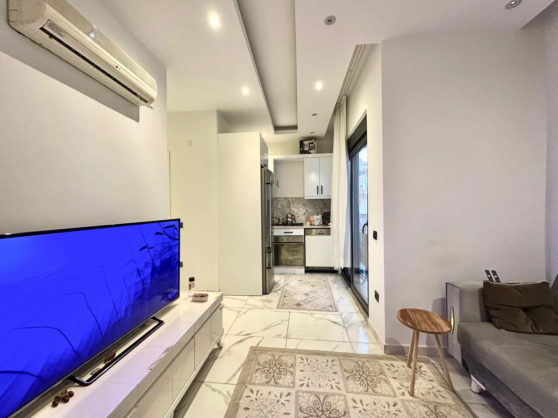 Resale 1+1 Apartment · Kızlarpınarı, Alanya